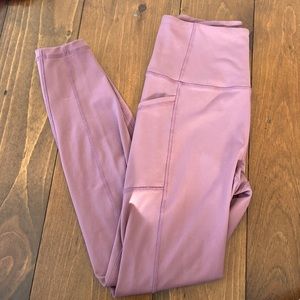 Purple/pink pocket leggings